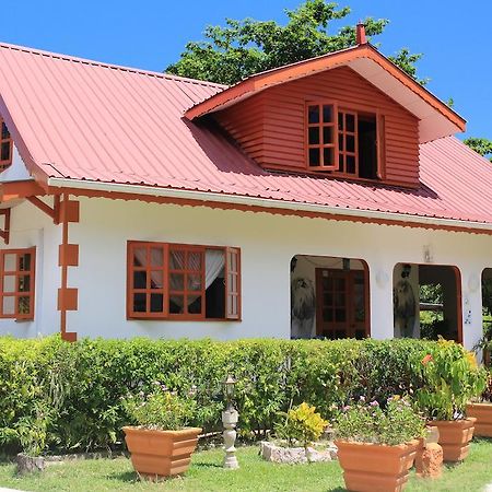 لا ديج Veronic Self-Catering Guest House المظهر الخارجي الصورة